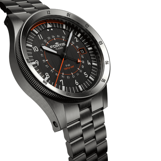 Fortis Flieger F-43 Triple-GMT Original on Block Bracelet F4260000