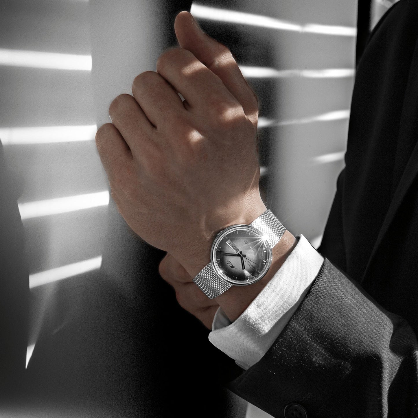 Mido Commander Shade M8429.4.27.11