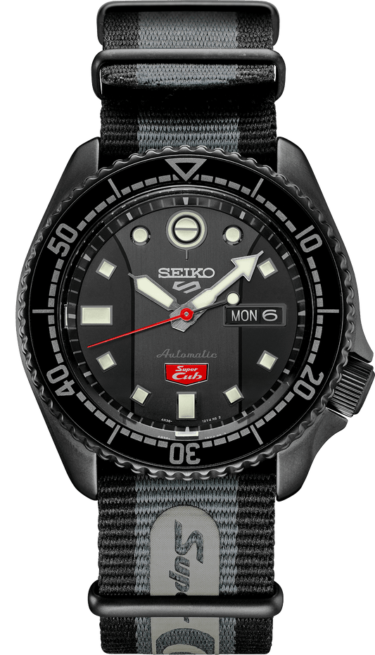 Seiko 5 Sports Super Cub Limited Edition SRPJ75