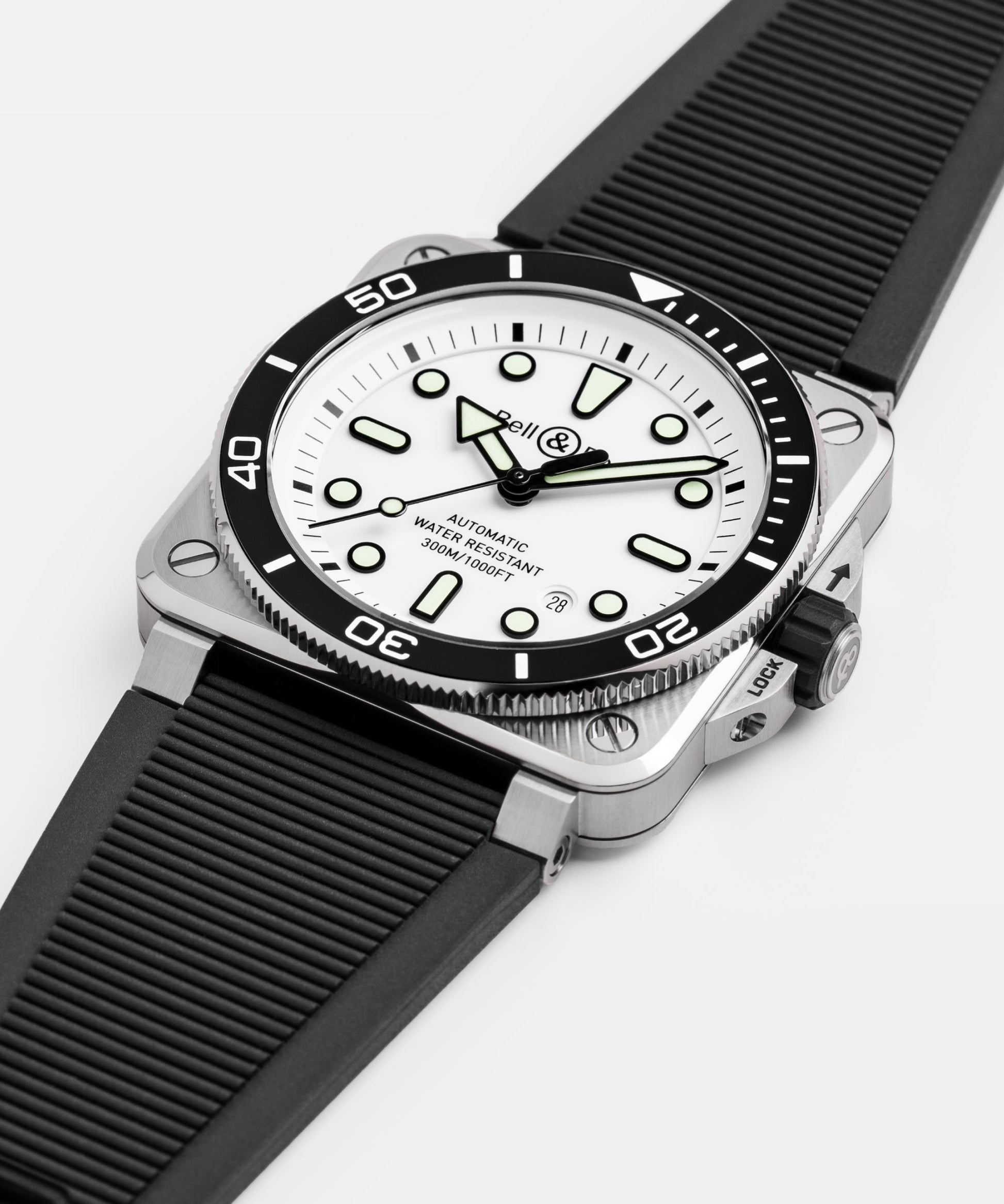 br-03-diver-white-steel-42-mm-br03a-d-wh-st-srb
