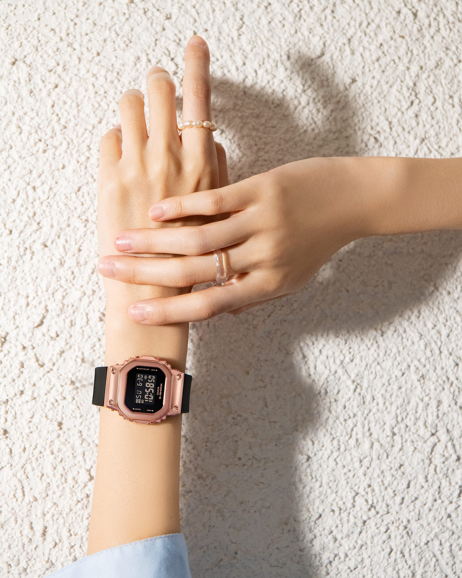 g-shock-metal-covered-women-watch-gms5600pg-1