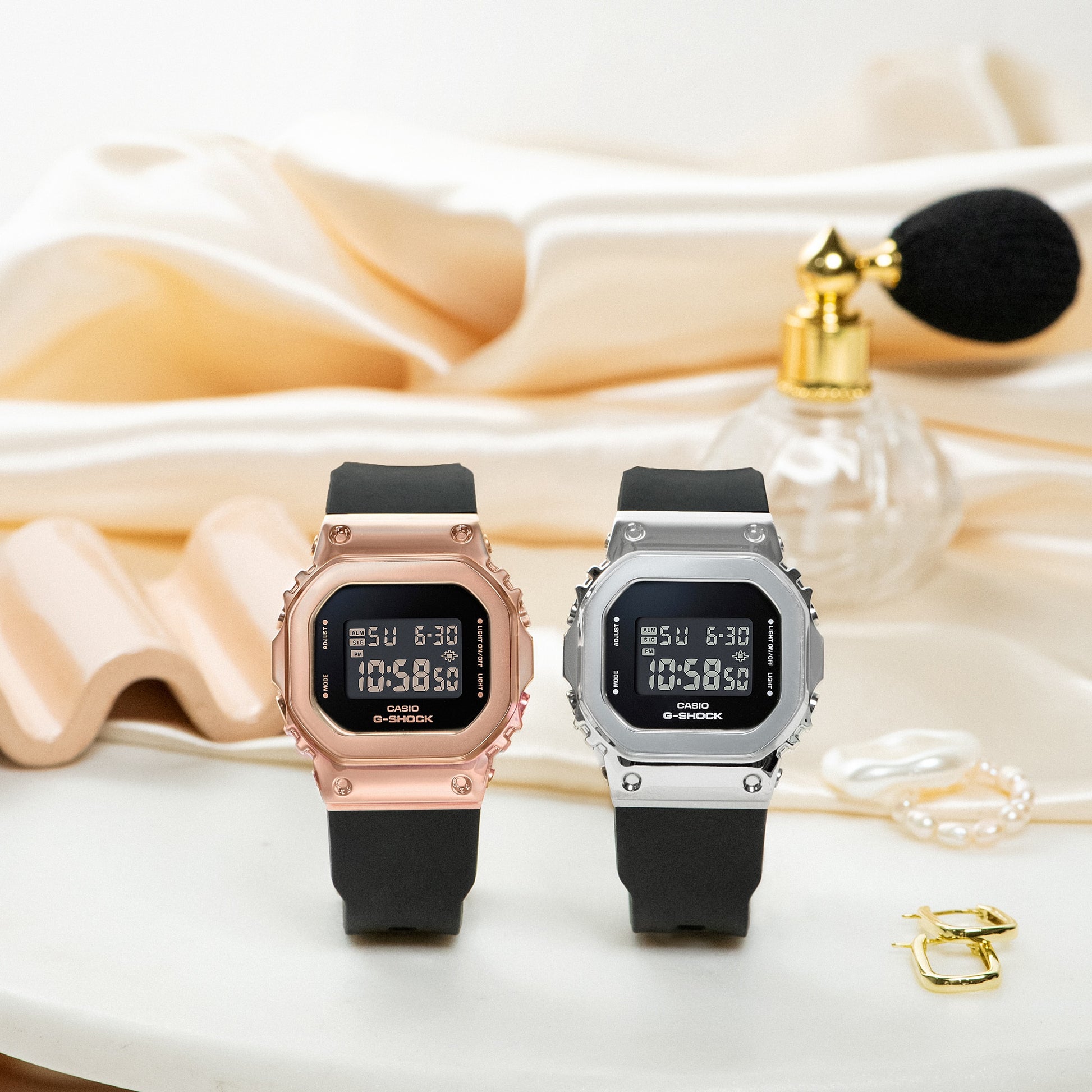 g-shock-metal-covered-women-watch-gms5600pg-1
