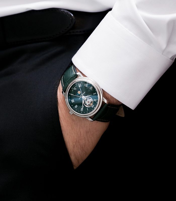Frederique Constant Heart Beat Moonphase Date FC-335MCGRW4P26
