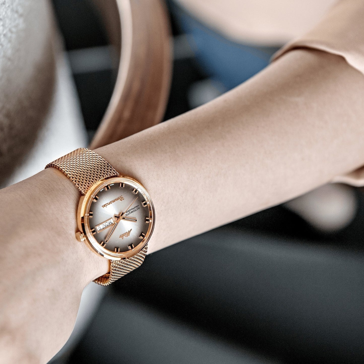 Mido Commander Shade M8429.3.23.11