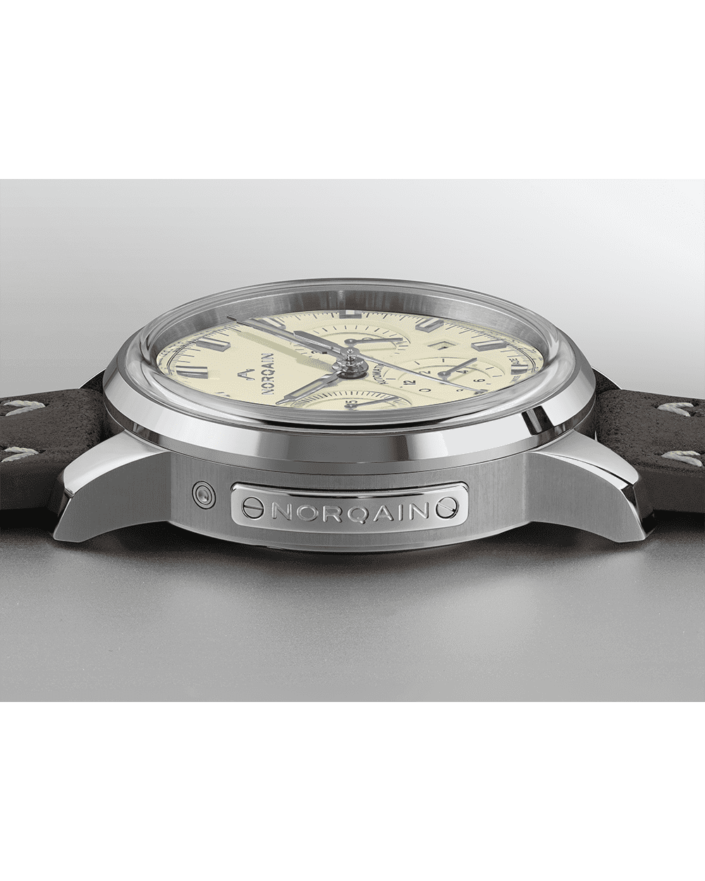 N2200S22C/C221 Freedom 60 Chrono 43MM