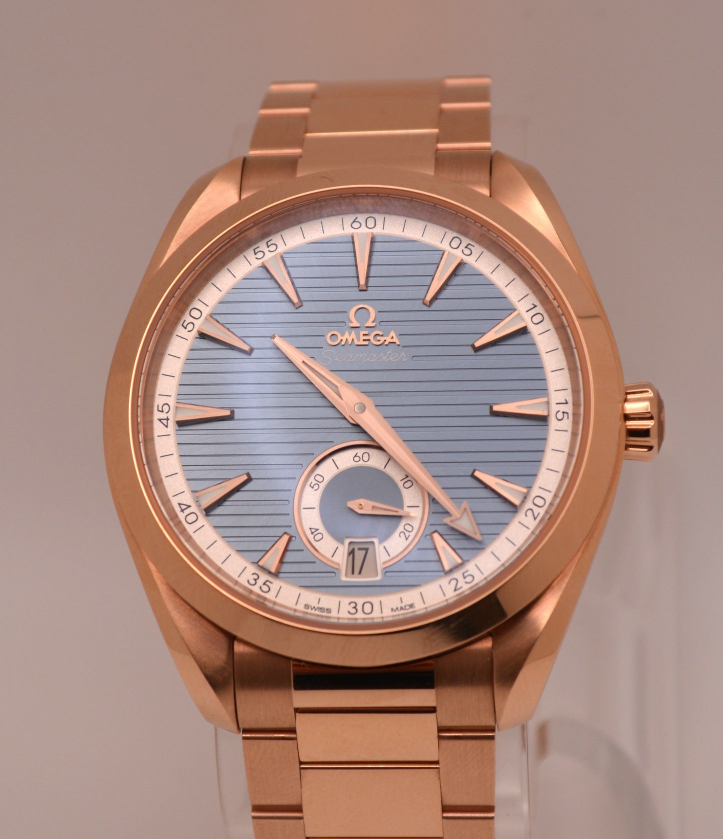 Seamaster Aqua Terra 150M 41 mm, Sedna™ gold on Sedna™ gold 220.50.41.21.03.001