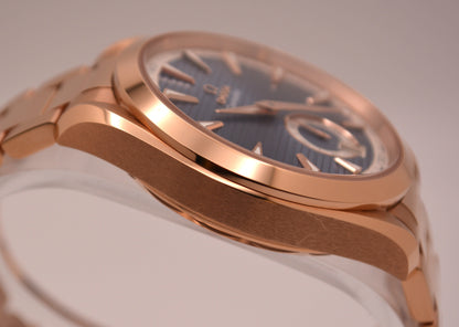 Seamaster Aqua Terra 150M 41 mm, Sedna™ gold on Sedna™ gold 220.50.41.21.03.001