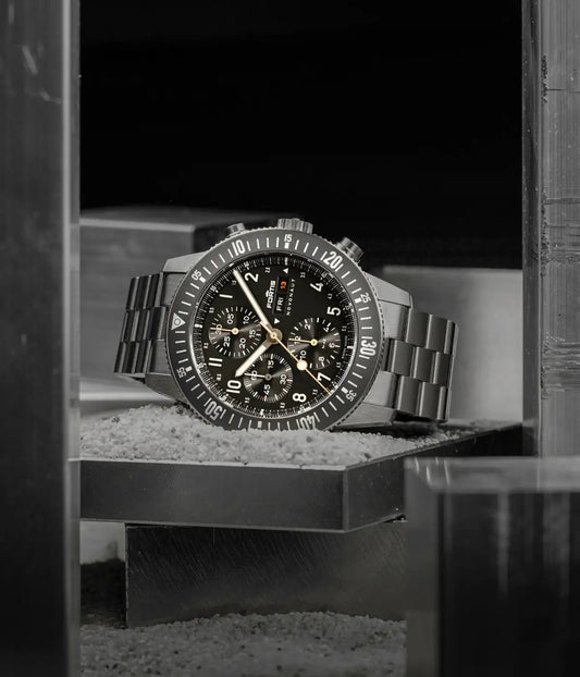 Fortis Novonaut N-42 Titanium Legacy on Block Bracelet F2040017