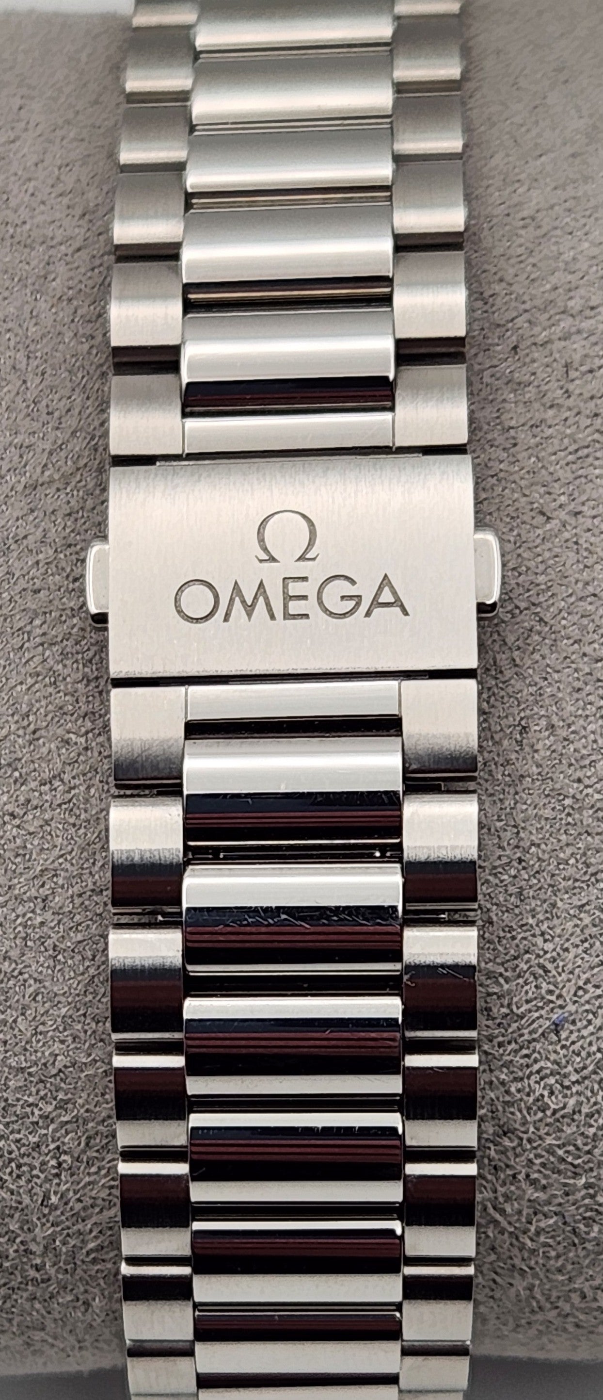 Seamaster Aqua Terra Shades  220.10.38.20.13.003