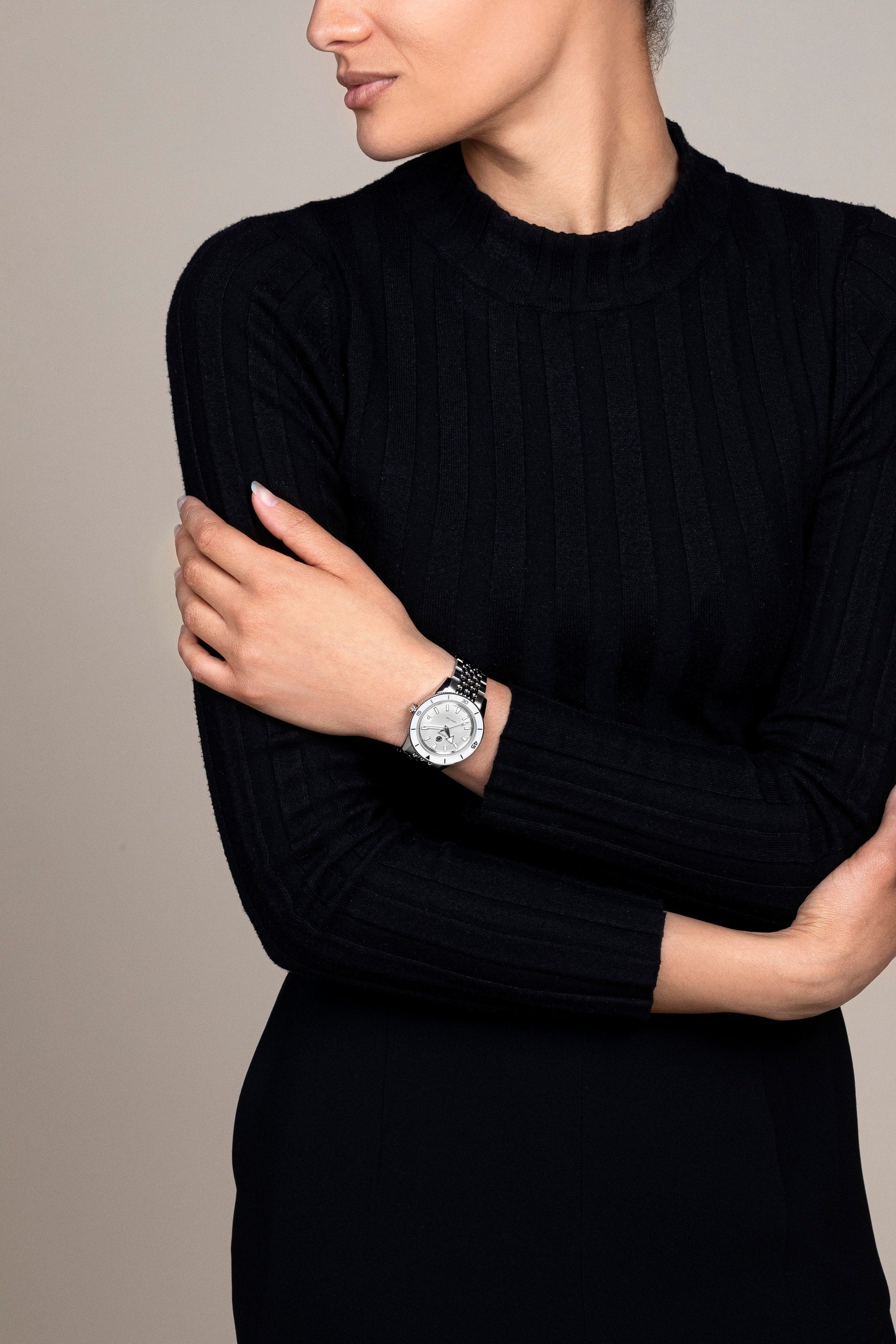 captain-cook-automatic-r32500013