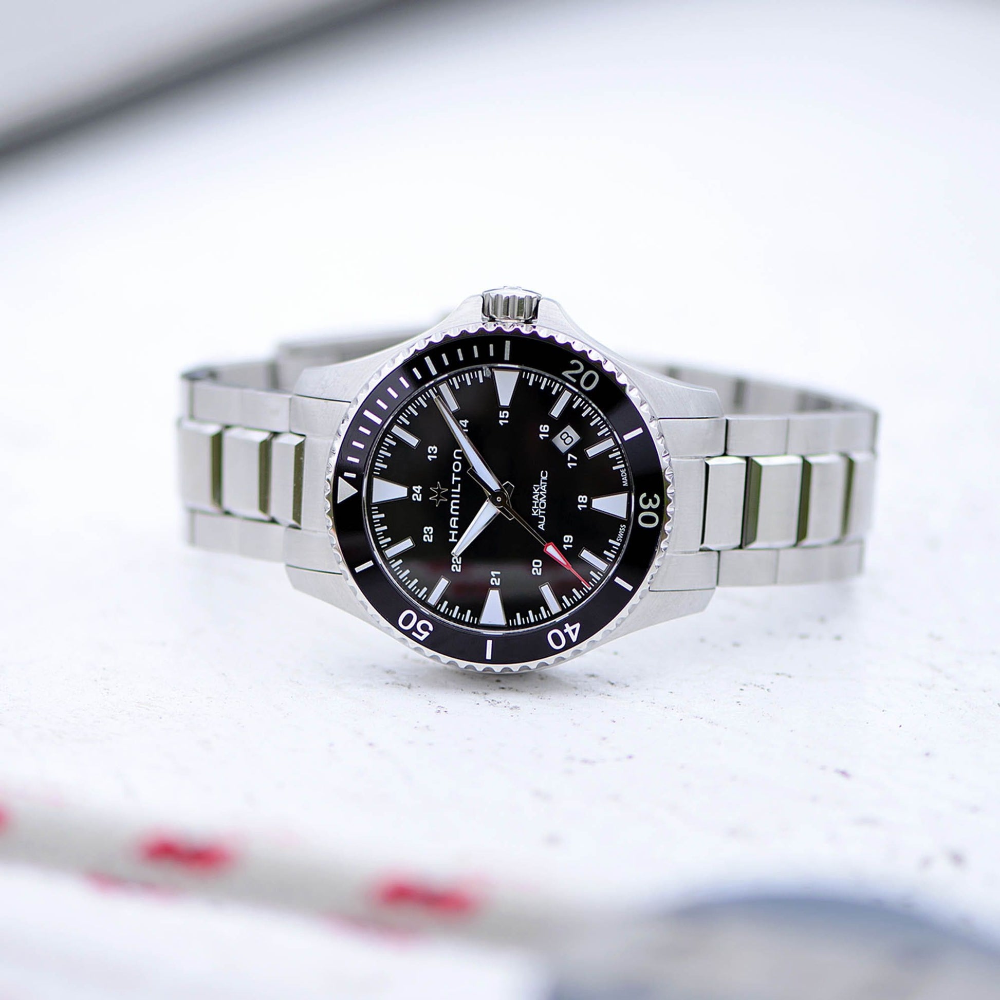 Hamilton Khaki Navy Scuba Auto H82335131
