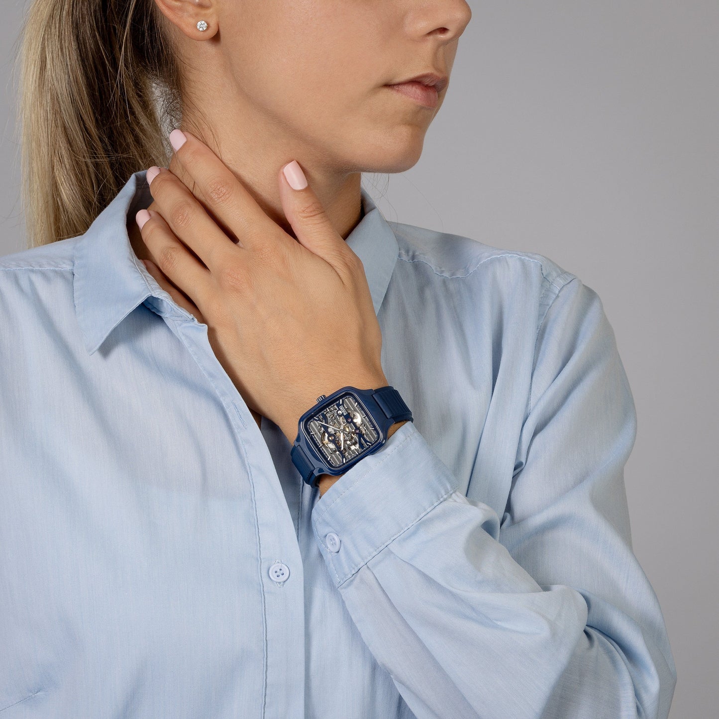 True Square Automatic Skeleton R27178205